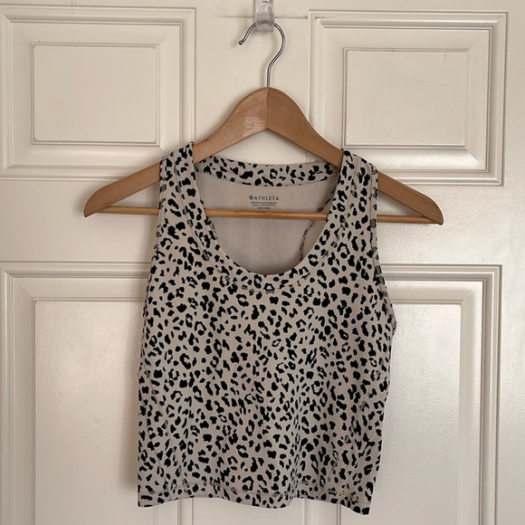 Athleta Shanti Crop Tank - Picture 2 of 5